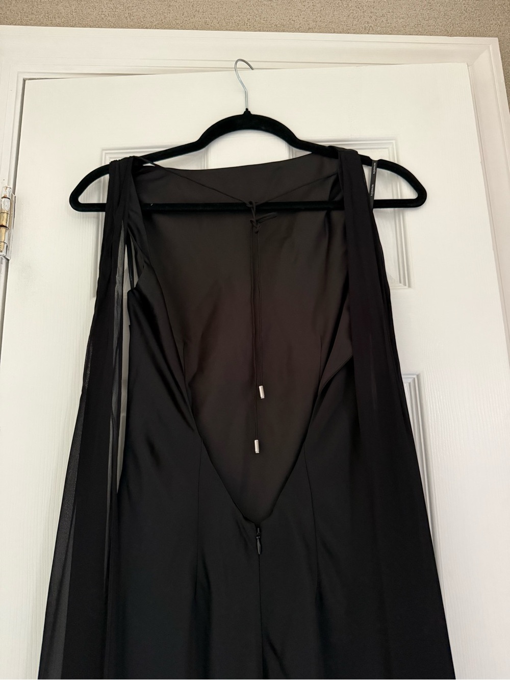Retrofete Julia Boat Neck Open Back Cape Satin Maxi Dress Black NEW with tags - Picture 4 of 10